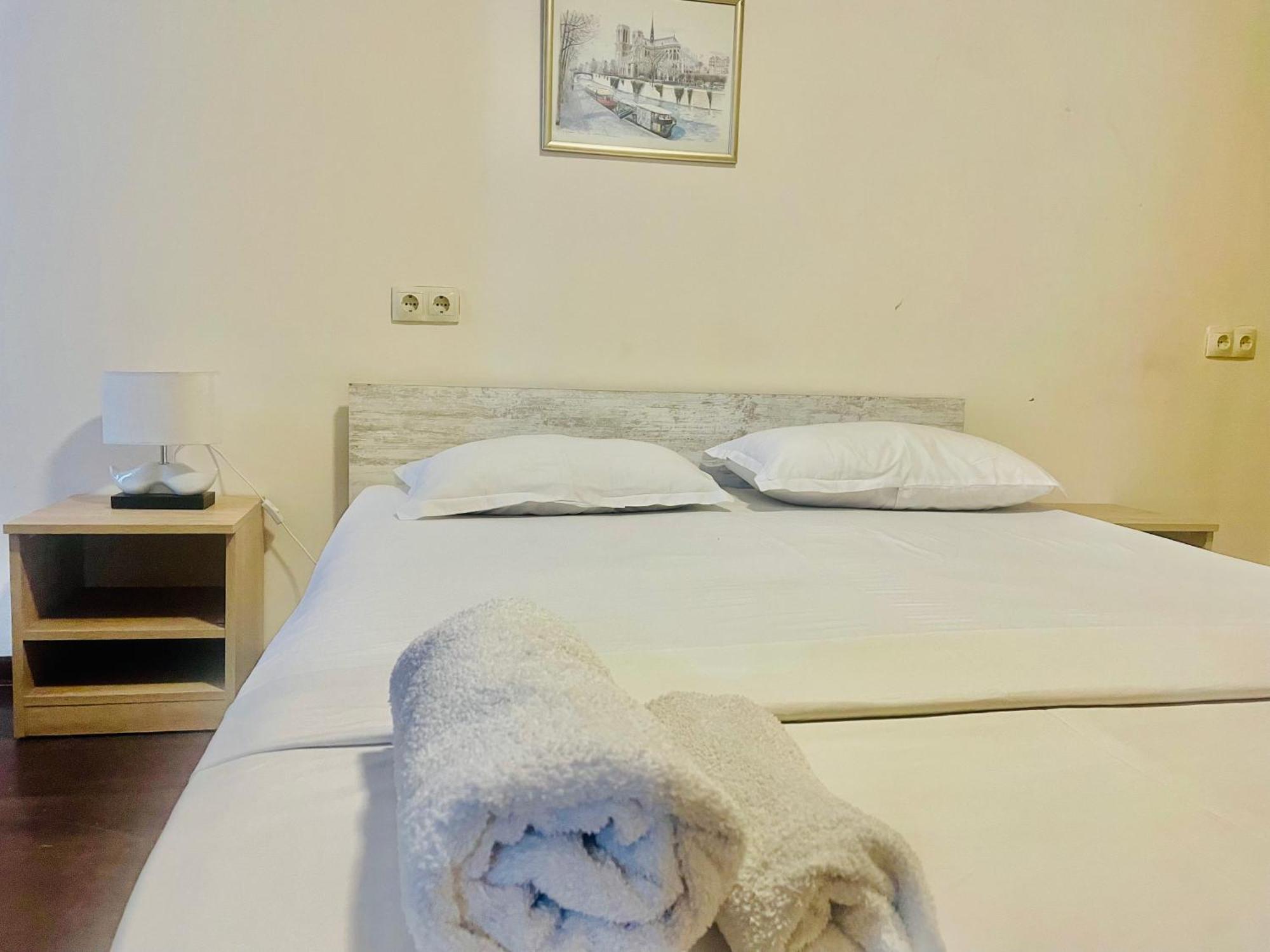 Bon Voyage Hostel Tbilisi Ngoại thất bức ảnh
