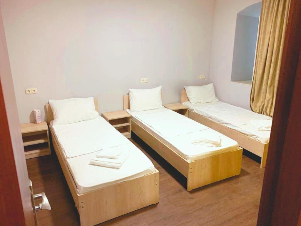 Bon Voyage Hostel Tbilisi Ngoại thất bức ảnh